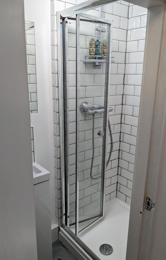 Private With Terrace And Free Parking * EDI